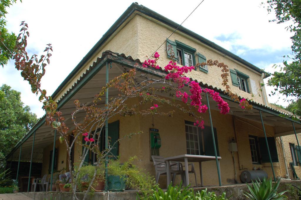 Fairy Knowe Backpackers Lodge Wildernis Buitenkant foto