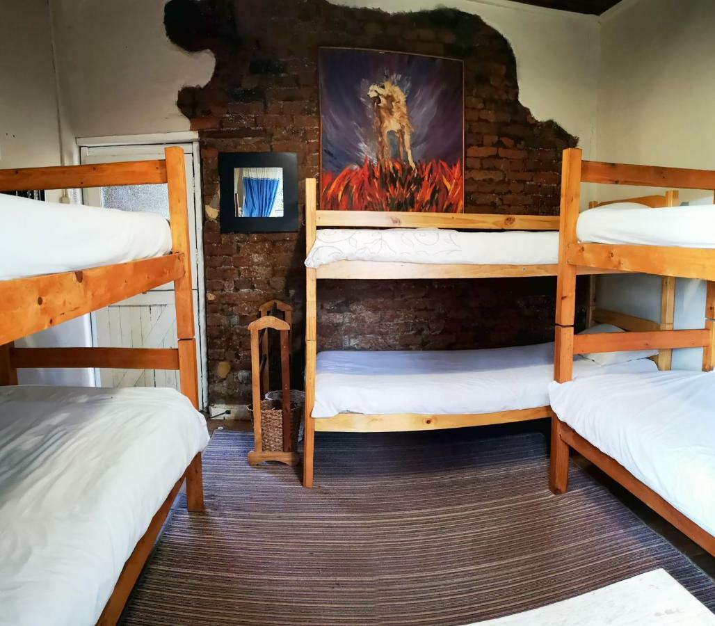 Fairy Knowe Backpackers Lodge Wildernis Buitenkant foto